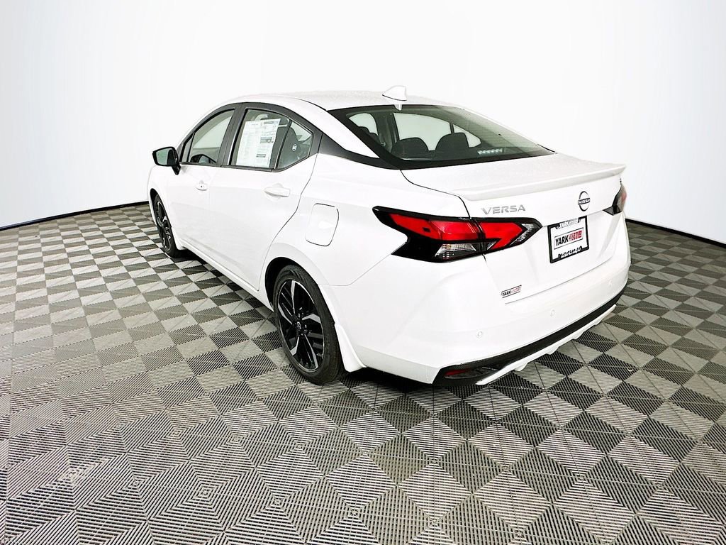 New 2025 Nissan Versa SR w/ Trunk Package image 7