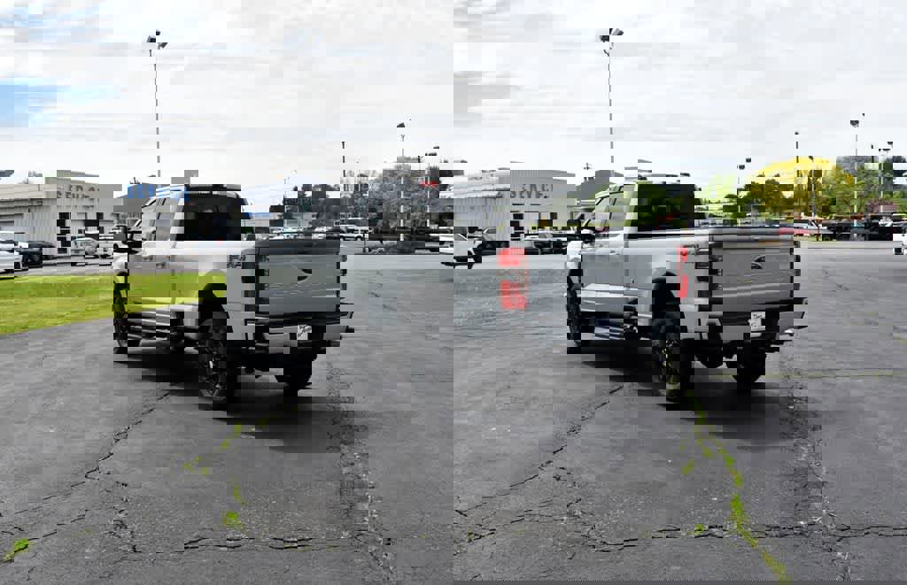 New 2025 Ford F350 Lariat w/ Lariat Ultimate Package image 6