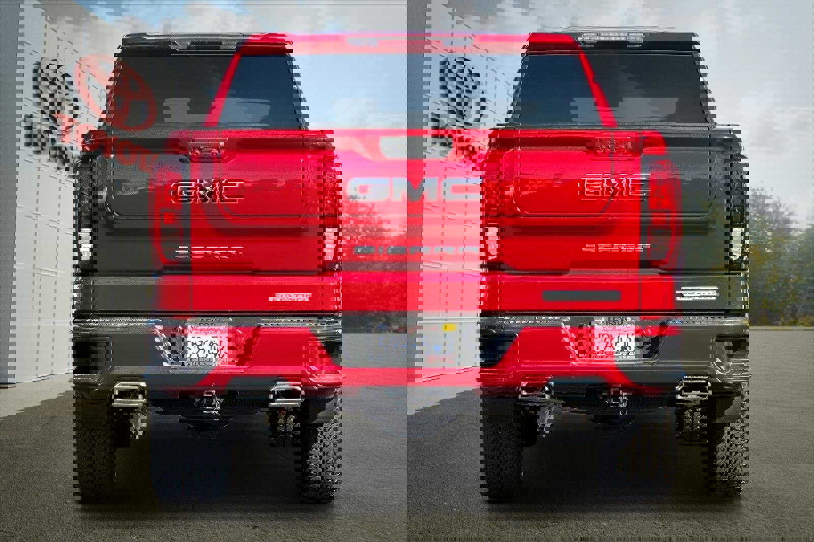 Used 2023 GMC Sierra 1500 Elevation w/ LPO, Elevation Black Package image 4