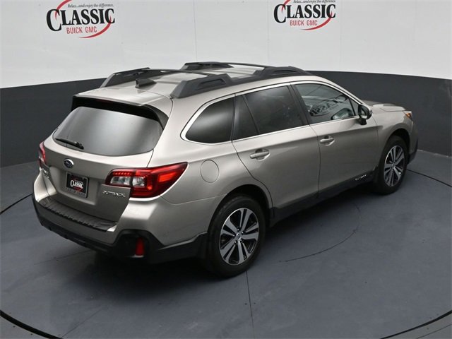 Used 2018 Subaru Outback 2.5i Limited image 20
