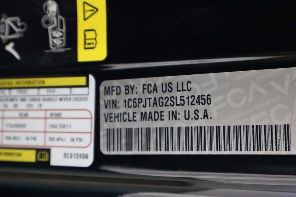 Used 2025 Jeep Gladiator Sport AWD/4WD image 39