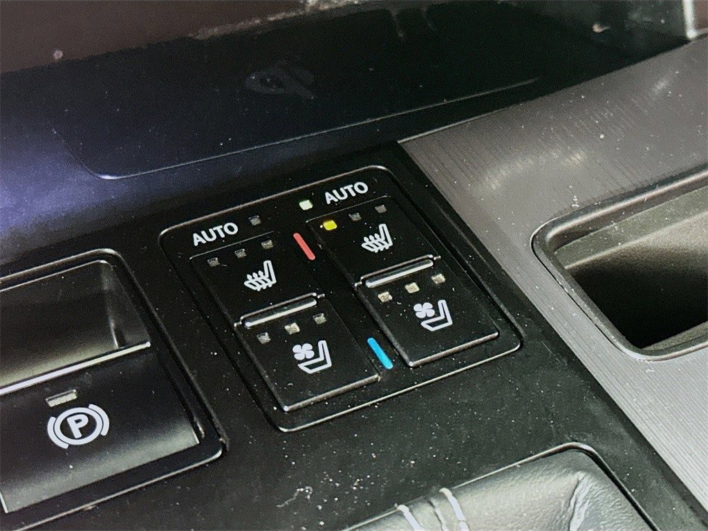 Used 2022 Lexus RX 350 F Sport w/ Accessory Package image 24