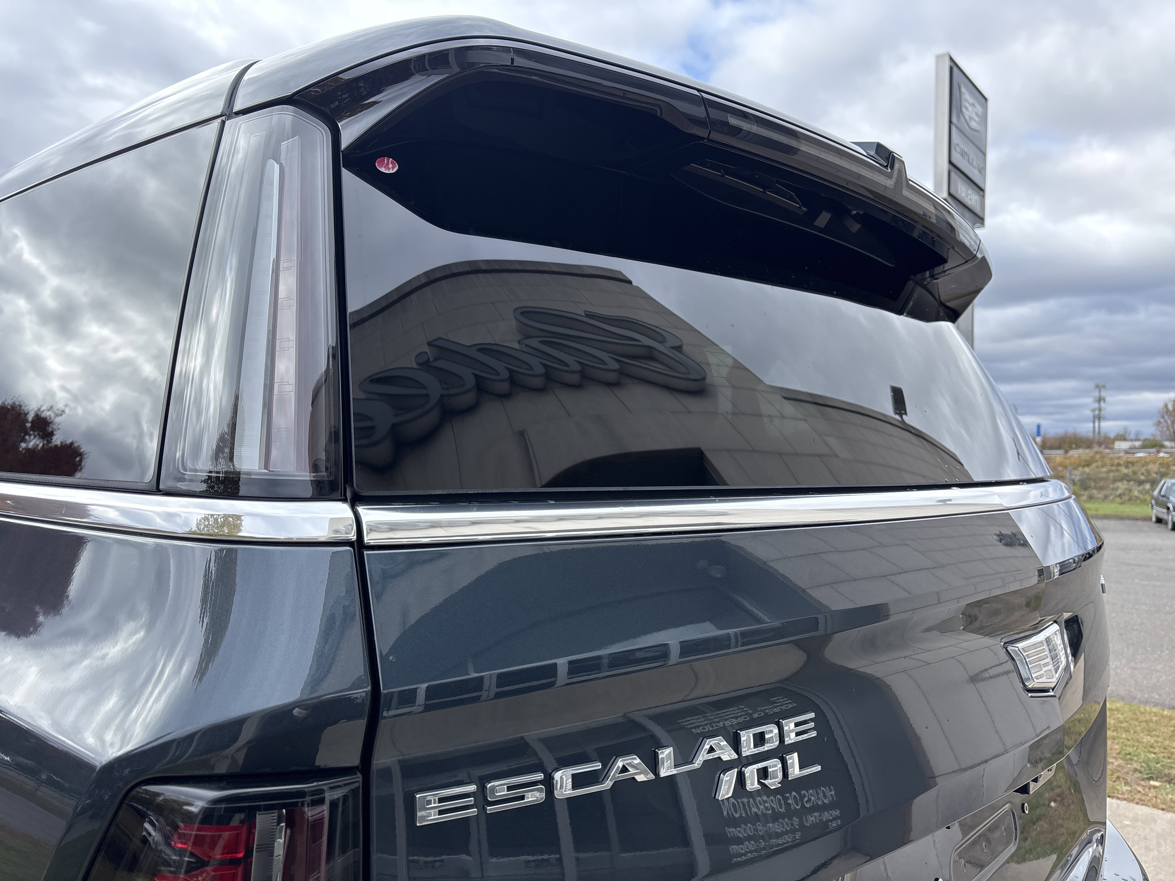 New 2026 Cadillac Escalade IQL Luxury image 21