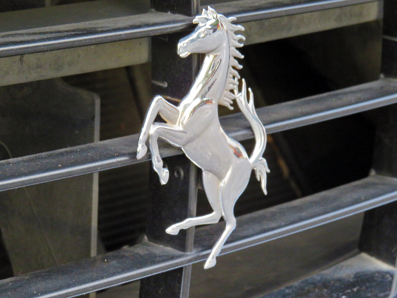 Used 2011 Ferrari California image 57