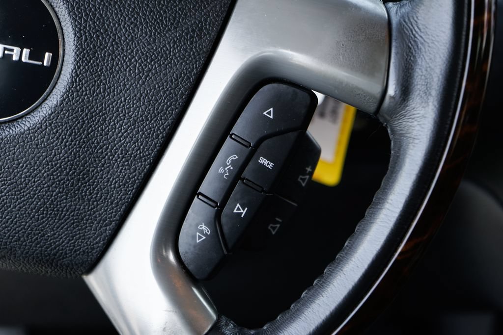 Used 2011 GMC Sierra 3500 Denali AWD/4WD image 26