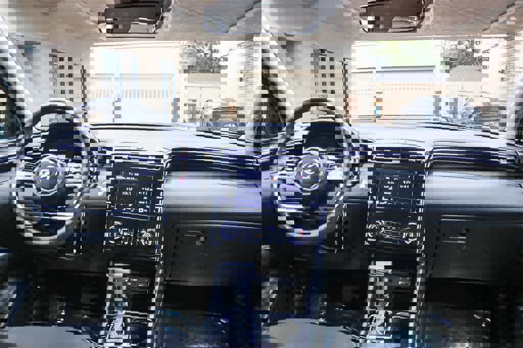 Certified 2023 Hyundai Tucson SEL image 18