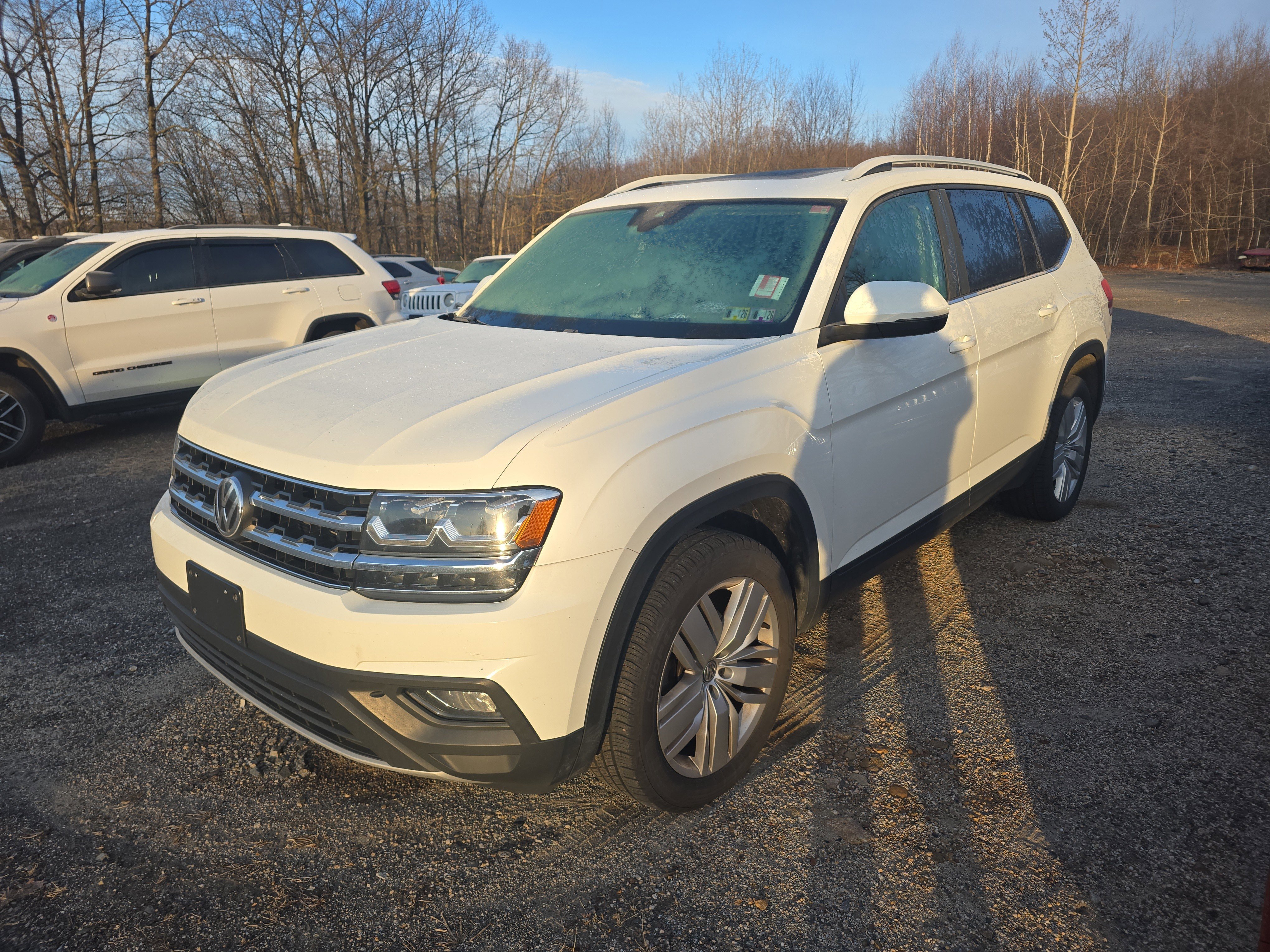 Used 2019 Volkswagen Atlas SE w/ Panoramic Sunroof Package image 6