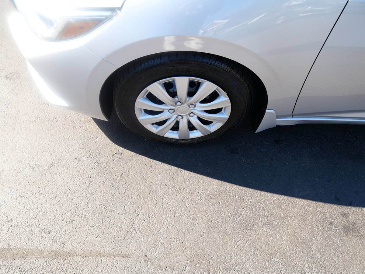 Used 2021 Nissan Sentra S FWD image 33
