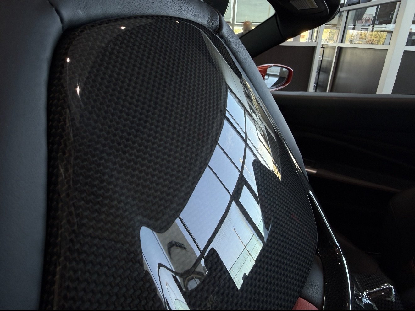 Used 2021 Ferrari F8 Tributo RWD image 50