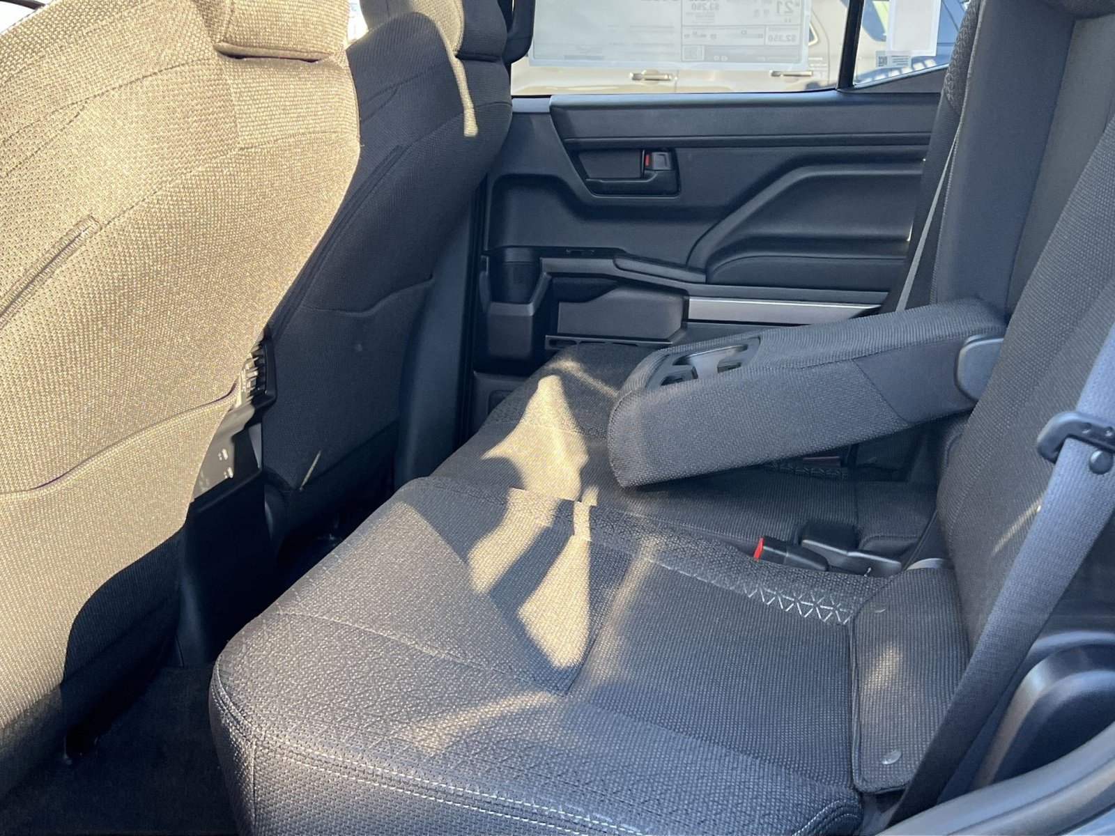 New 2026 Toyota 4Runner SR5 AWD/4WD image 16
