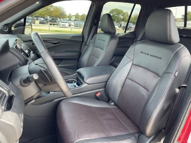 Certified 2025 Honda Ridgeline Black Edition image 24