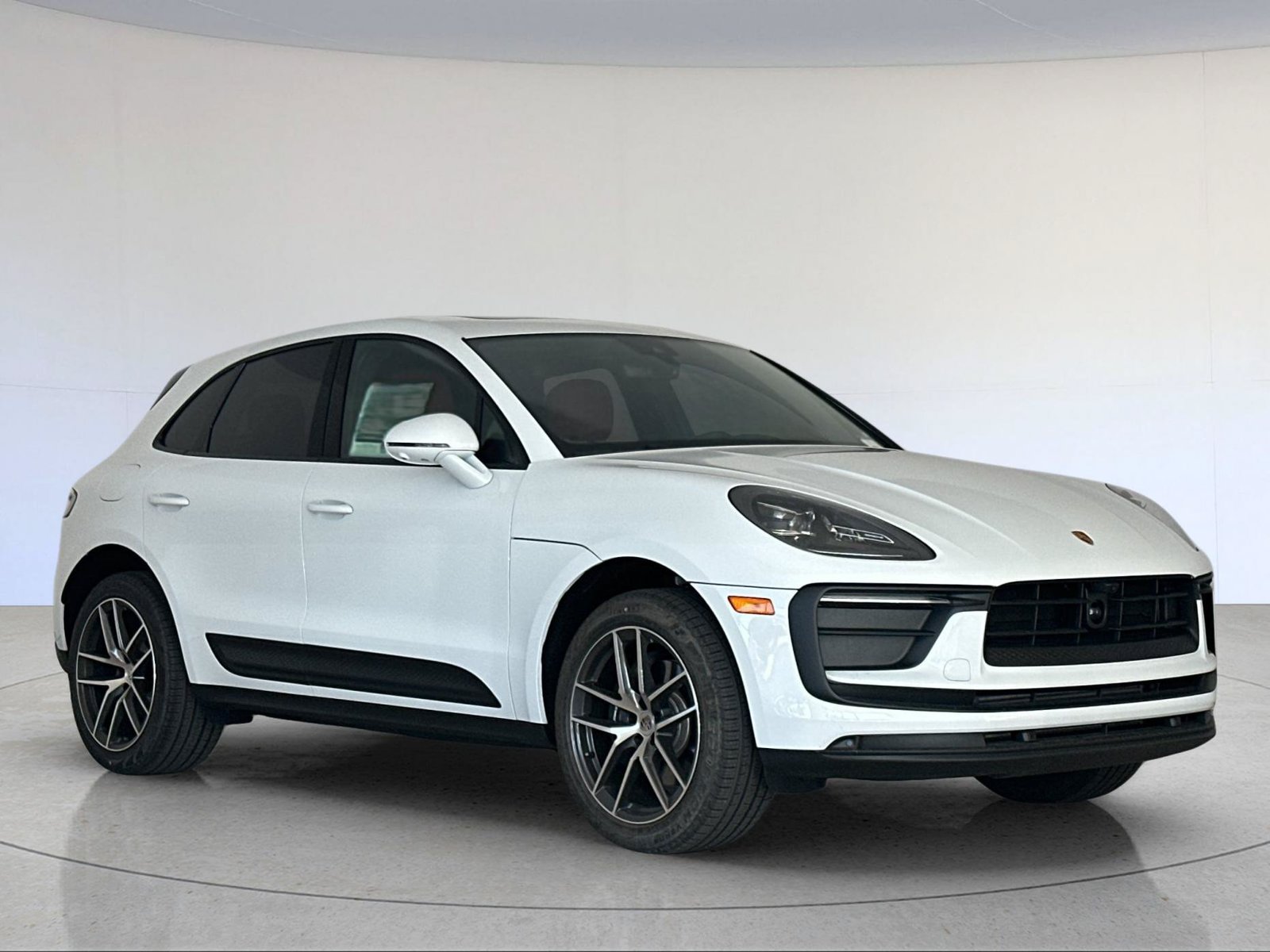 New 2026 Porsche Macan AWD/4WD image 10