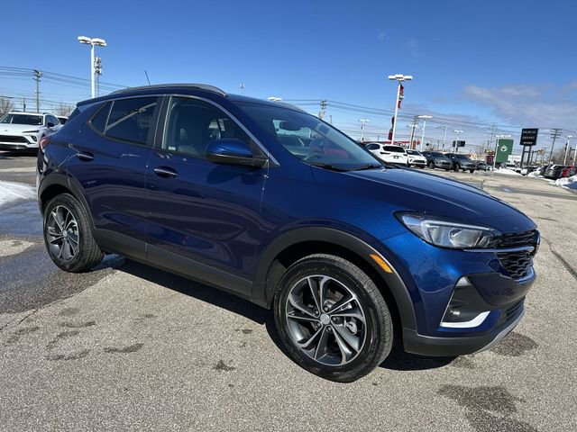 Used 2023 Buick Encore GX Select w/ Safety Package II image 34