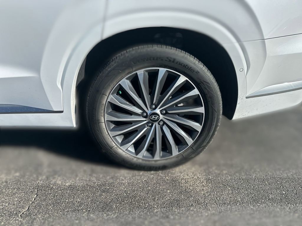 Used 2025 Hyundai Palisade Calligraphy image 18