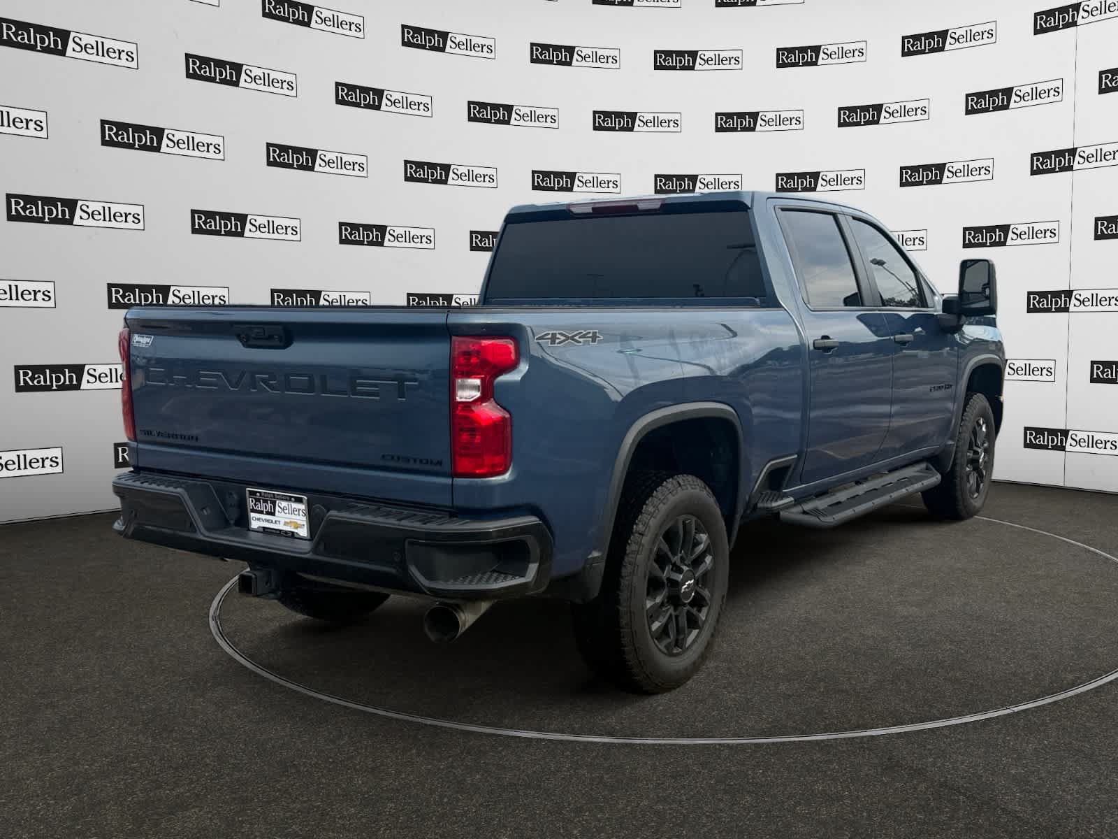 Used 2025 Chevrolet Silverado 2500 Custom w/ Custom Value Package AWD/4WD image 6