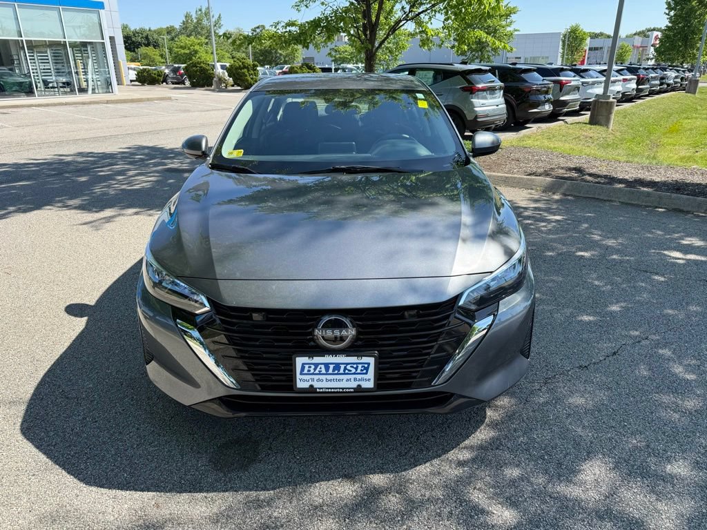 Used 2024 Nissan Sentra SV FWD image 8