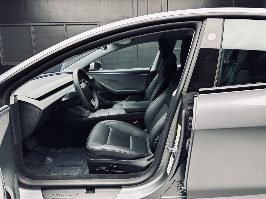 Used 2025 Tesla Model 3 Long Range RWD image 17