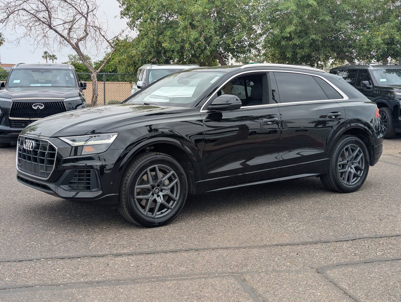 Used 2019 Audi Q8 Premium Plus AWD/4WD image 2