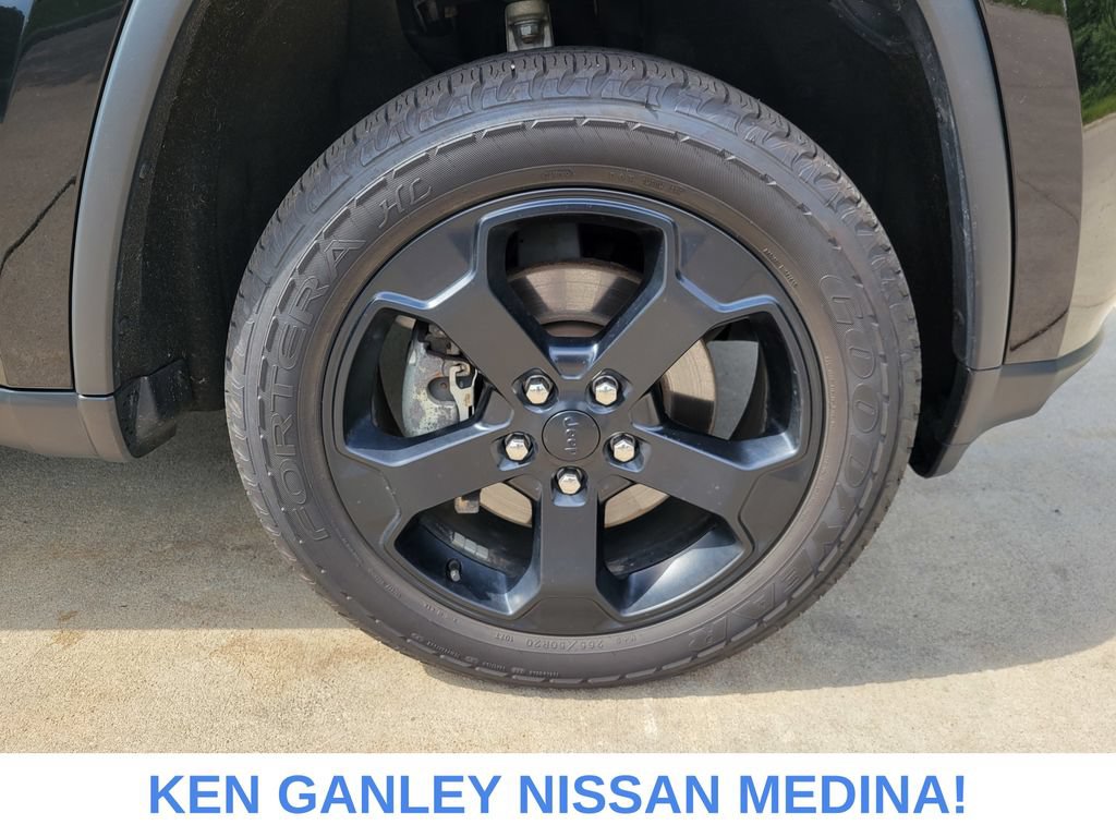 Used 2021 Jeep Grand Cherokee Freedom Edition AWD/4WD image 22