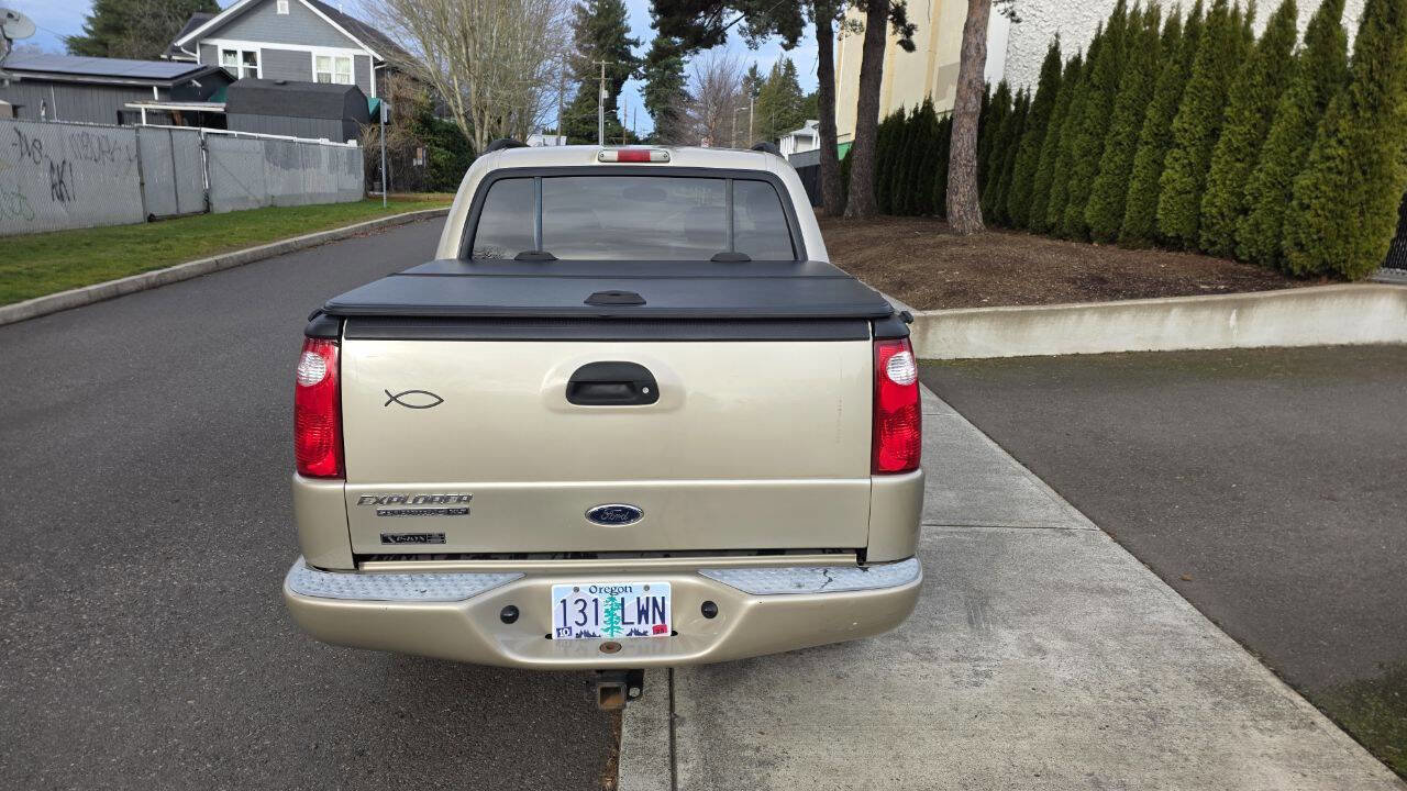 Used 2005 Ford Explorer Sport Trac XLT image 6