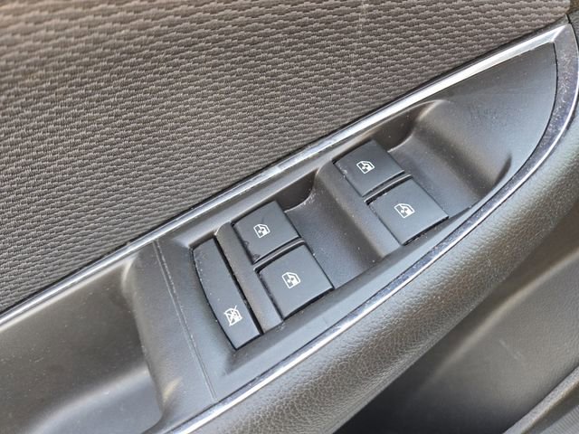 Used 2017 Chevrolet Cruze LT image 9