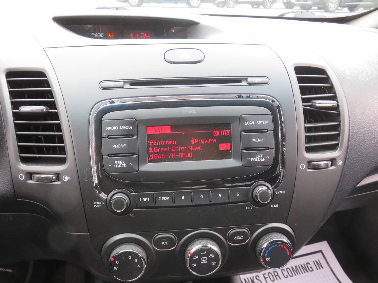Used 2017 Kia Forte LX FWD image 18