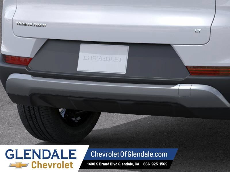 New 2026 Chevrolet TrailBlazer LT w/ Midnight Edition FWD image 14