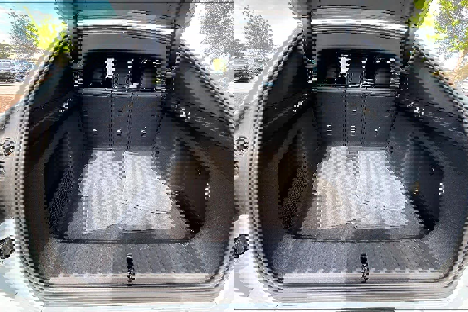 Certified 2025 BMW X2 xDrive28i image 23