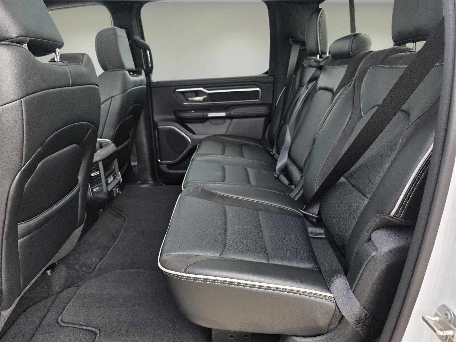 Used 2025 RAM 1500 Laramie w/ Sport Appearance Package image 25