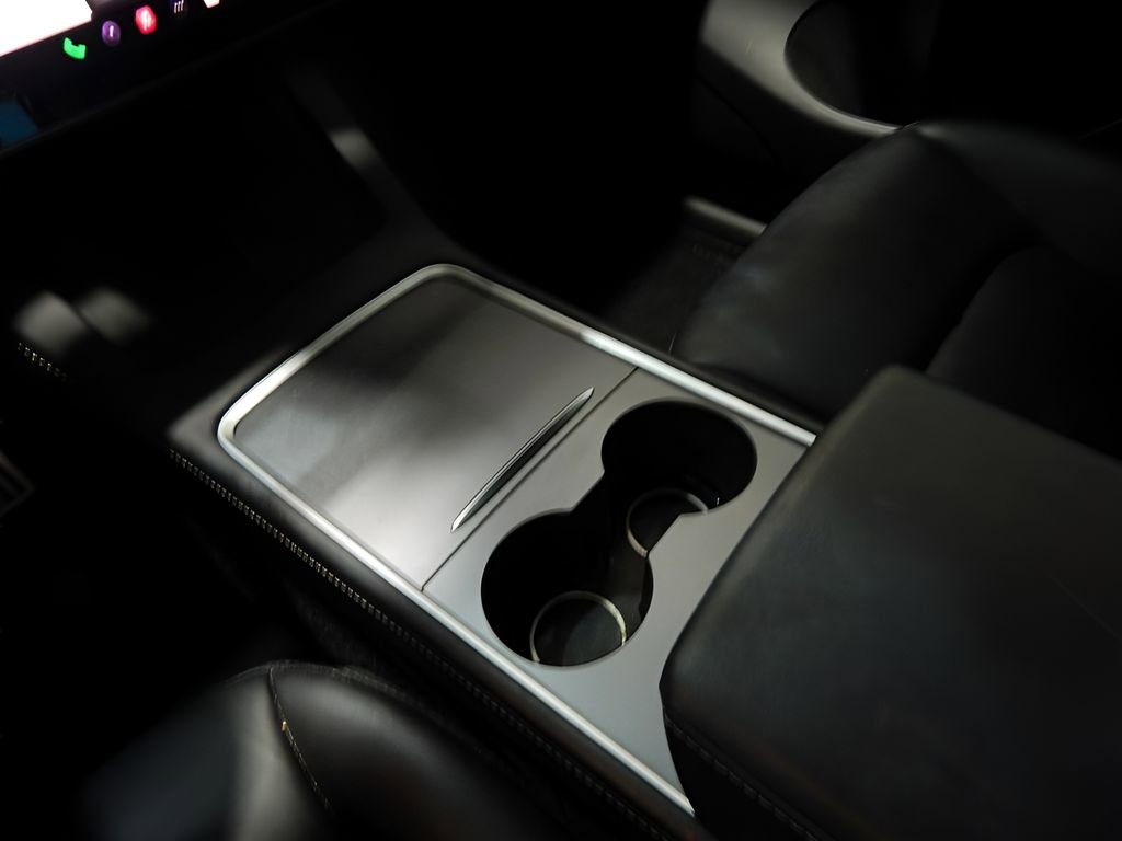 Used 2023 Tesla Model Y Long Range image 29