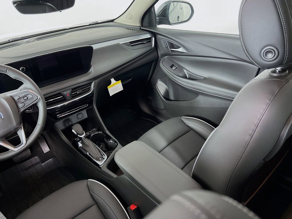 New 2025 Buick Encore GX Avenir w/ Avenir Technology Package image 22