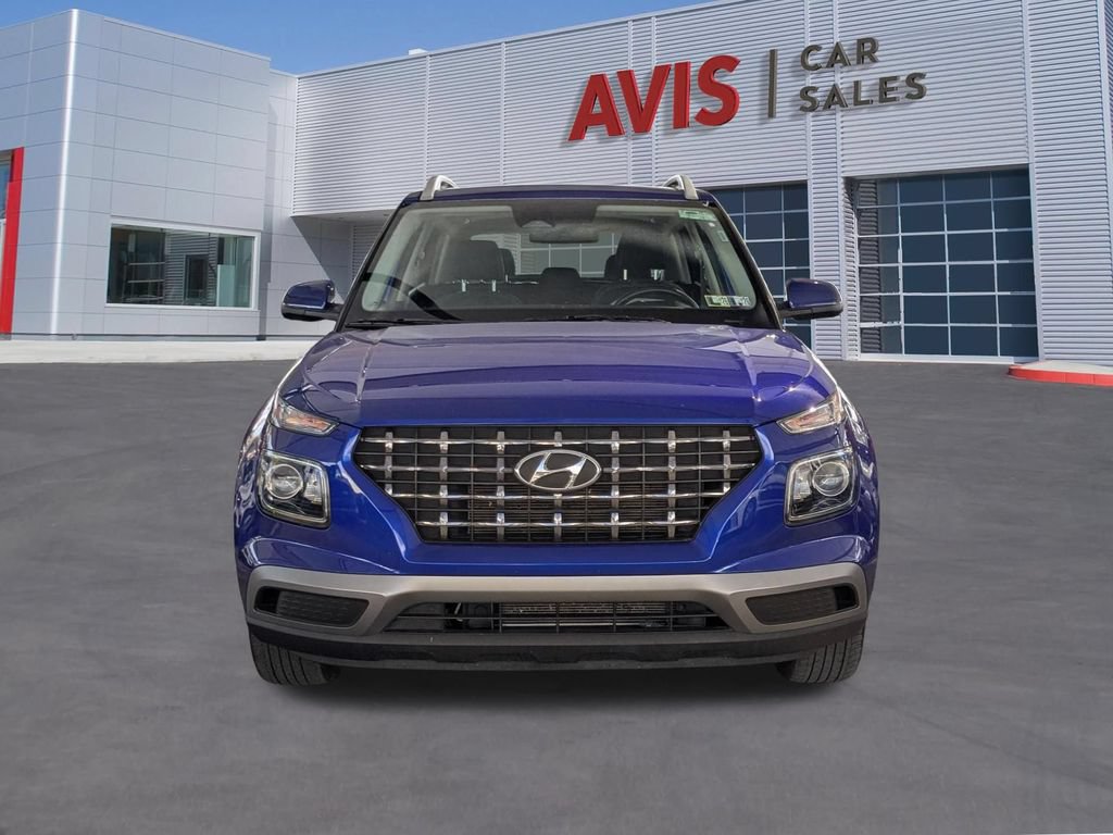 Used 2025 Hyundai Venue SEL FWD image 10
