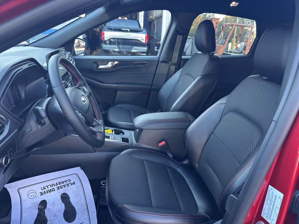 New 2026 Ford Escape ST-Line w/ Tech Pack #1 image 15