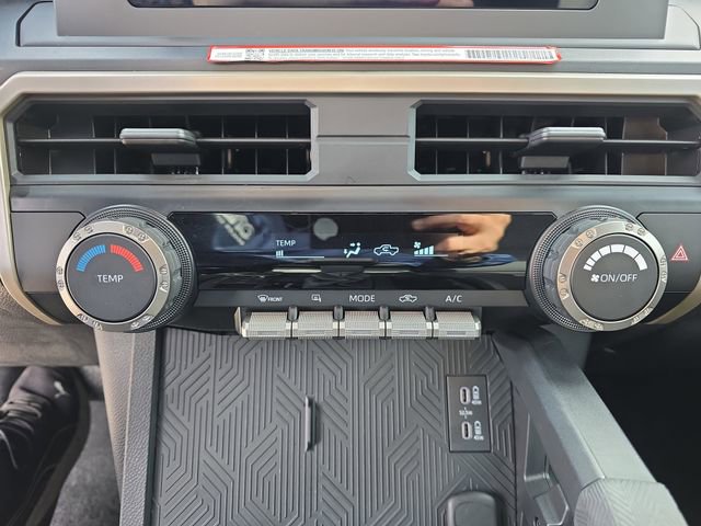 Used 2025 Toyota Tacoma SR image 22