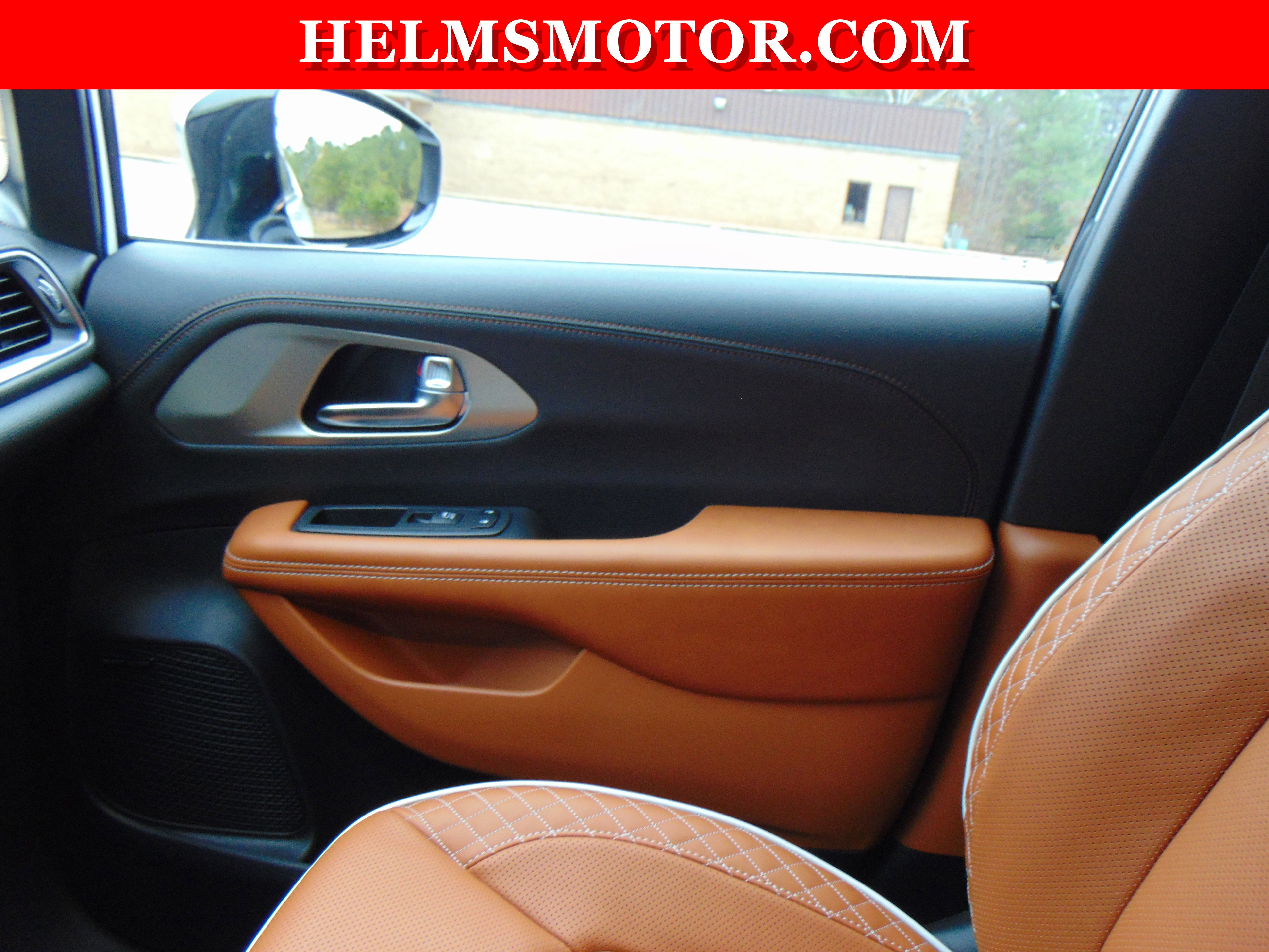 New 2026 Chrysler Pacifica Pinnacle image 40