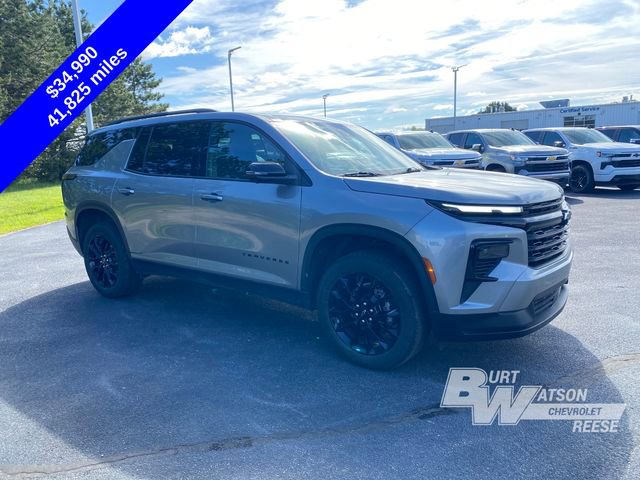 Used 2024 Chevrolet Traverse LT w/ Midnight/Sport Edition FWD image 10