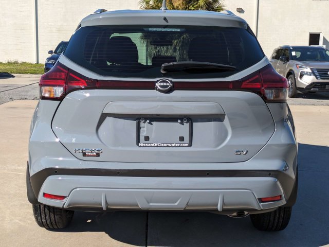 Used 2022 Nissan Kicks SV FWD image 6