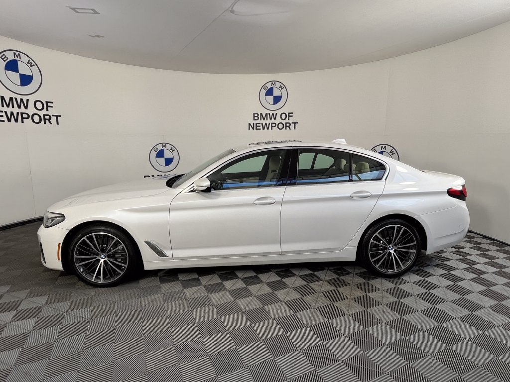 Certified 2023 BMW 530i xDrive w/ Premium Package AWD/4WD image 13