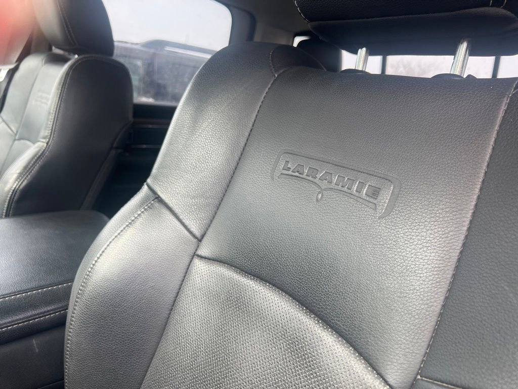 Used 2017 RAM 1500 Laramie image 3