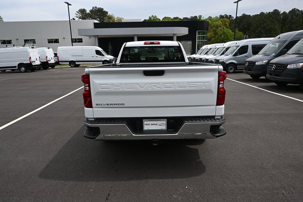 Used 2025 Chevrolet Silverado 1500 W/T image 23