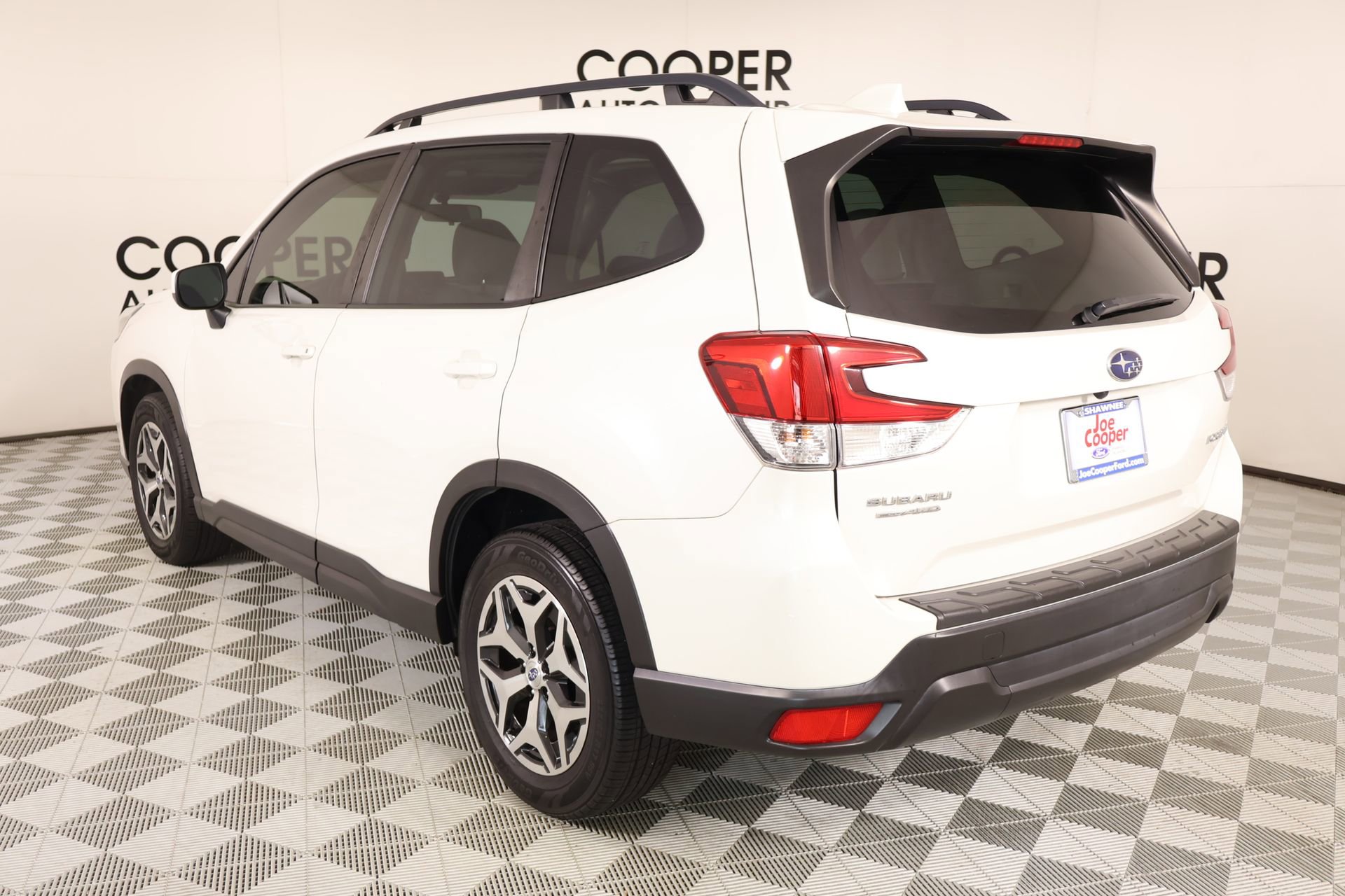Used 2022 Subaru Forester Premium AWD/4WD image 23