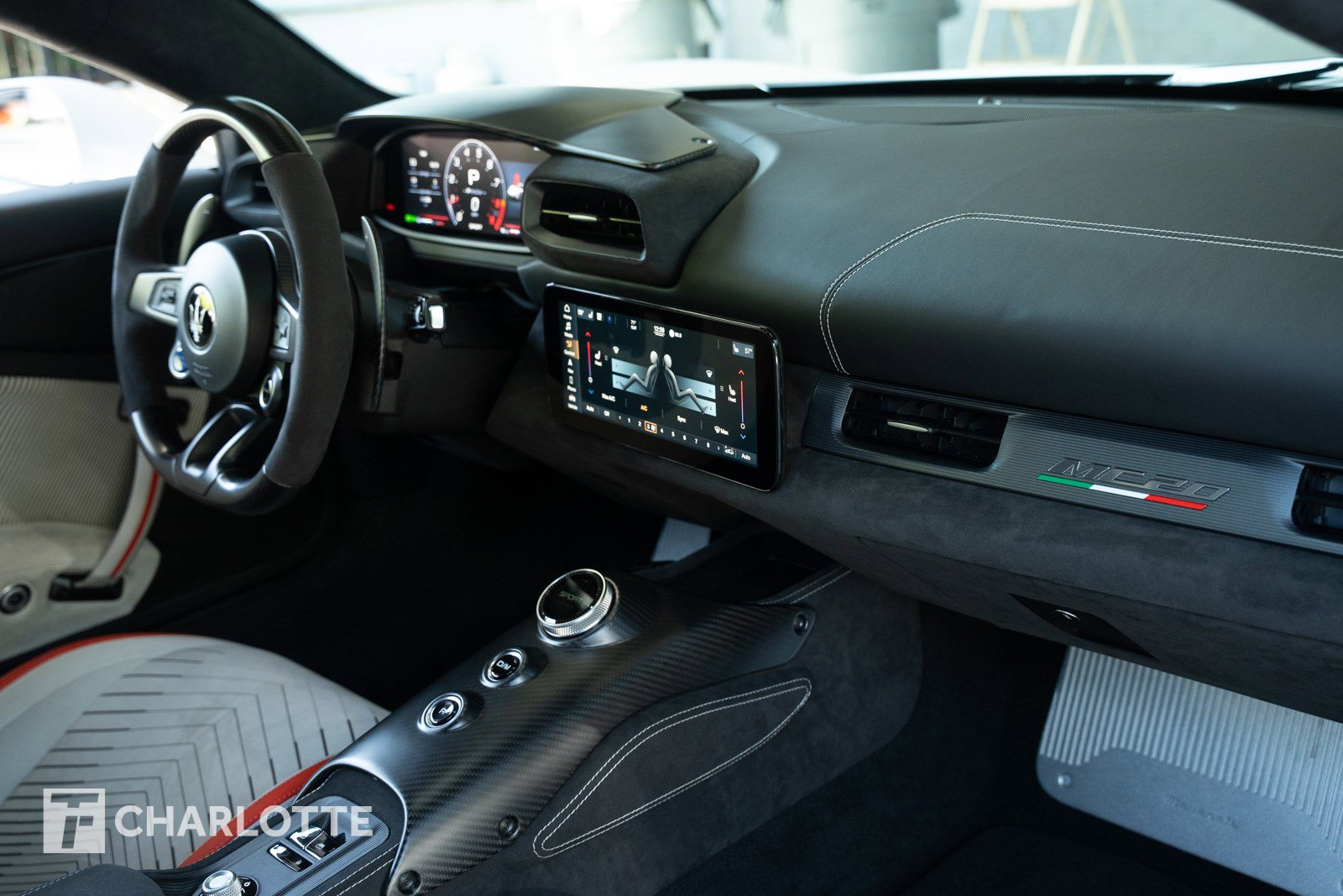 Used 2023 Maserati MC20 Coupe image 38