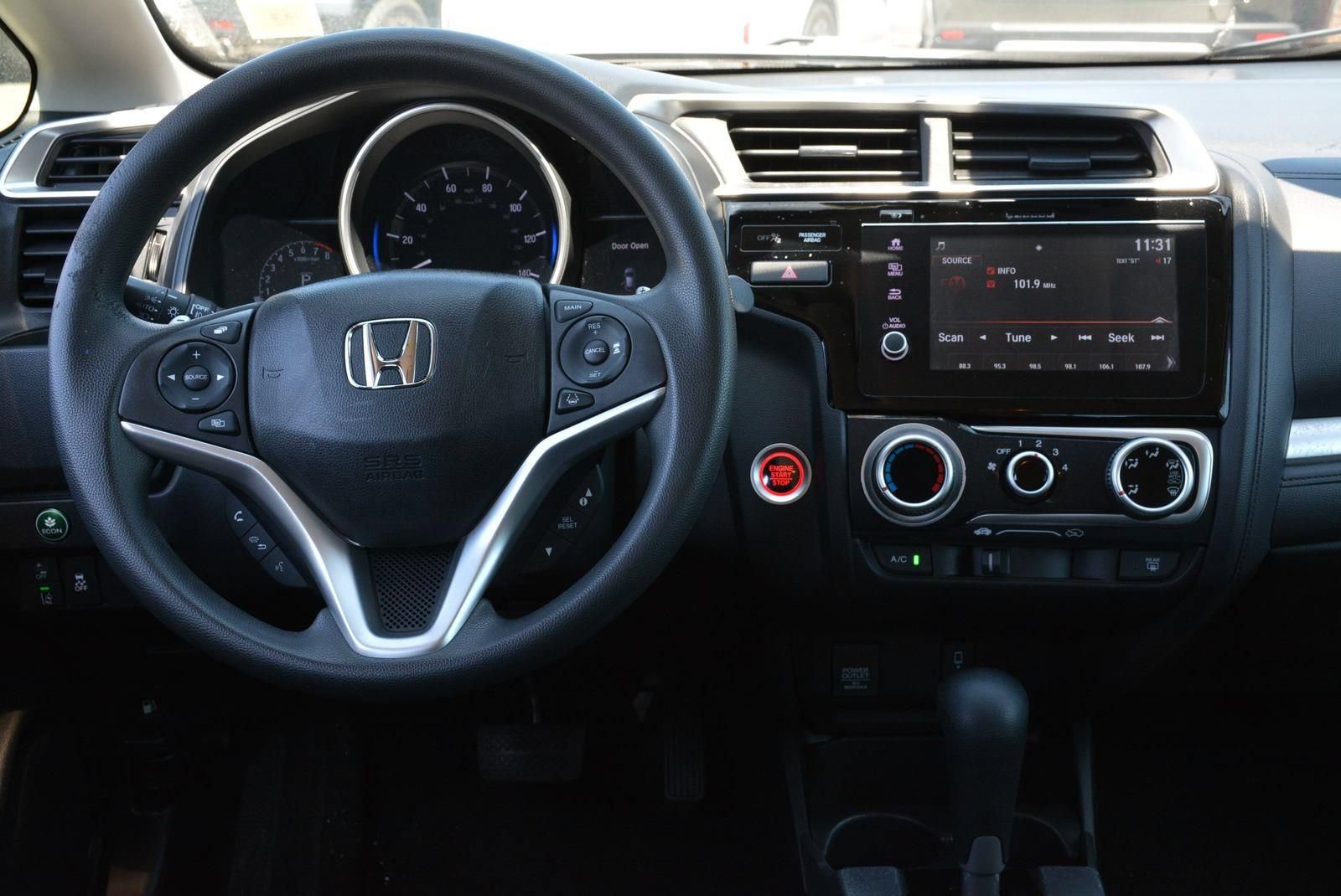 Used 2018 Honda Fit EX image 9