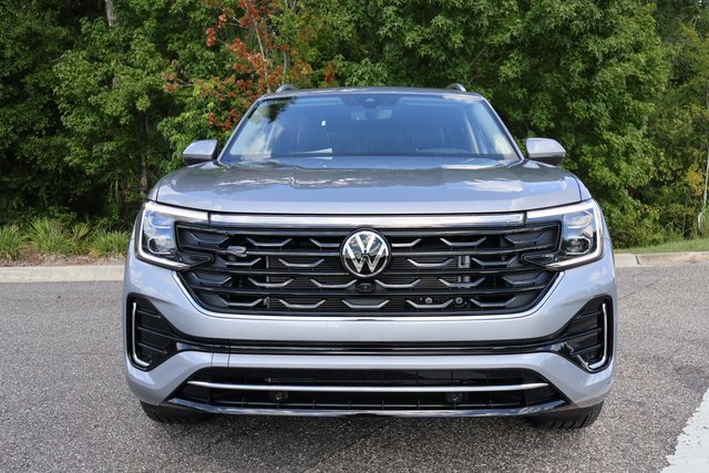 New 2026 Volkswagen Atlas SEL Premium R-Line image 2