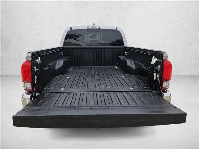Used 2021 Toyota Tacoma SR5 RWD image 6