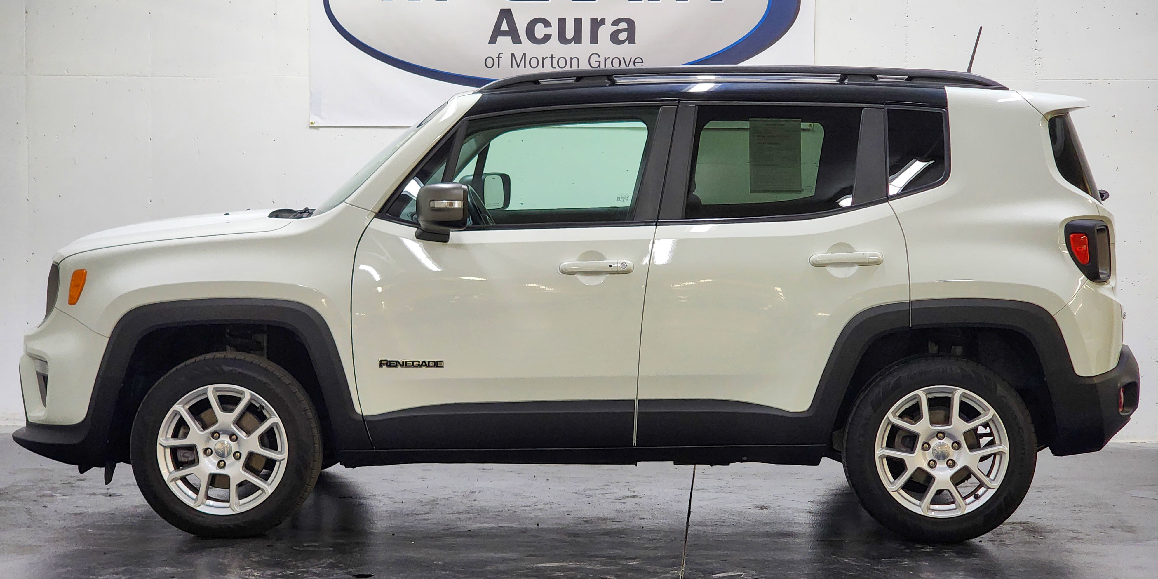 Used 2021 Jeep Renegade Limited image 10