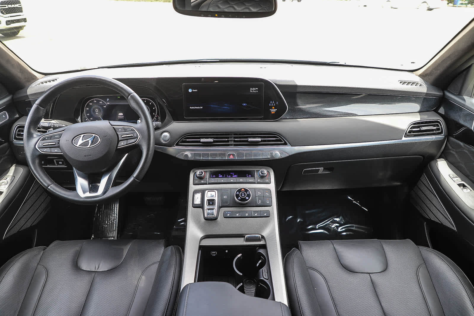 Used 2022 Hyundai Palisade Calligraphy w/ Cargo Package AWD/4WD image 13