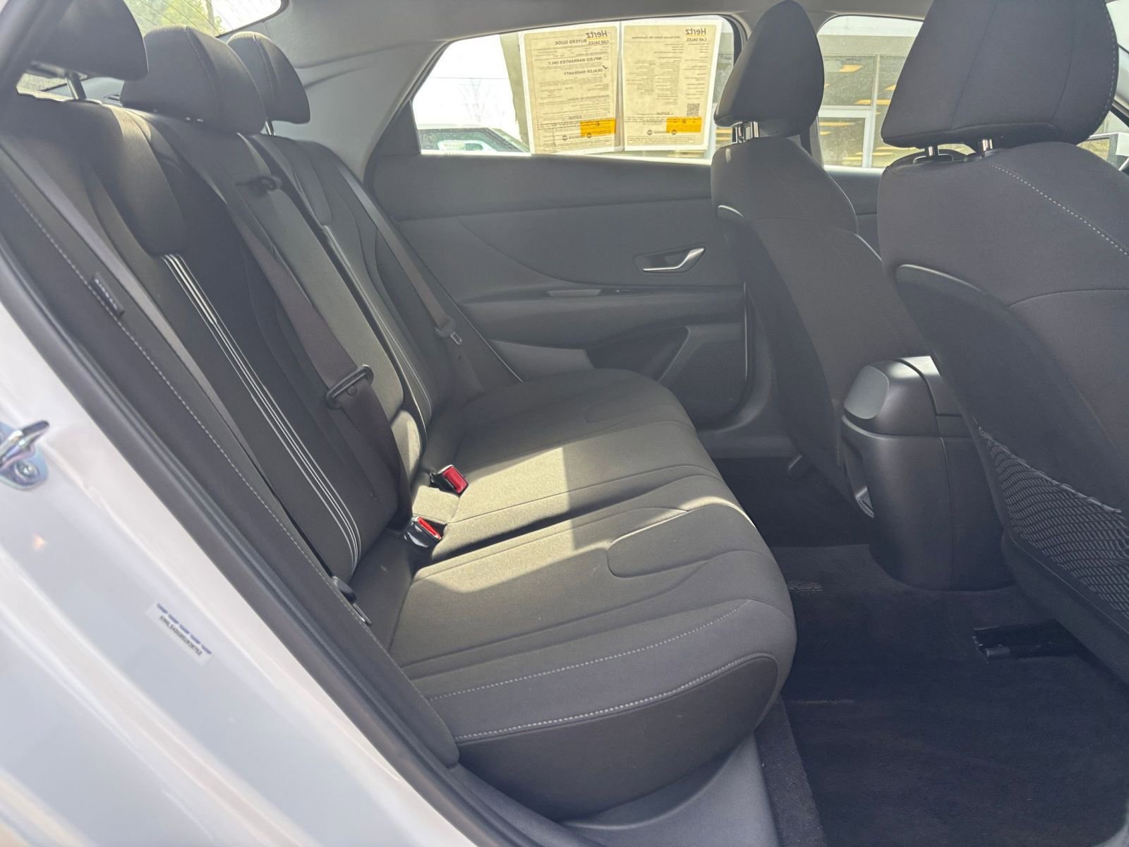 Used 2025 Hyundai Elantra SEL FWD image 40