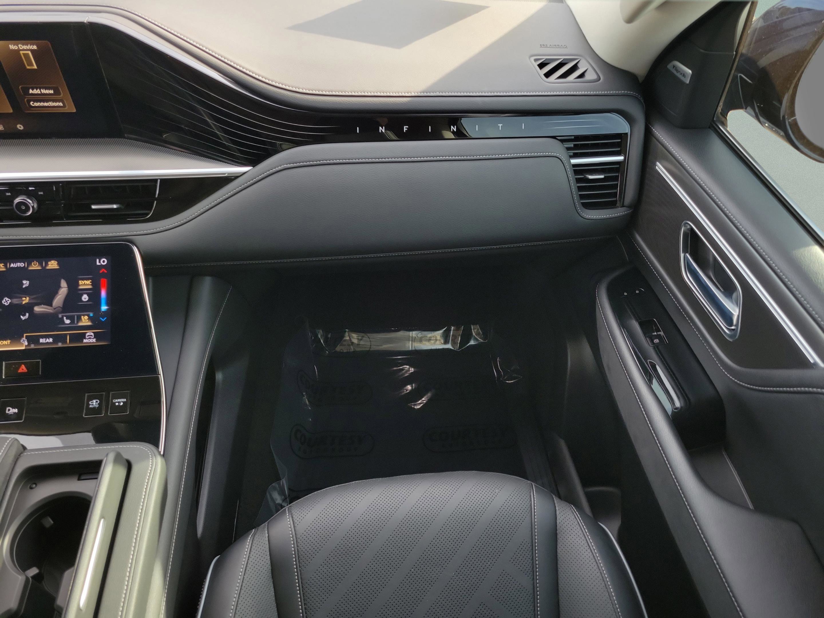 Used 2025 INFINITI QX80 Luxe image 7