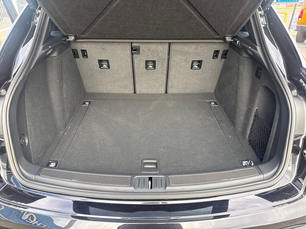 Used 2025 Porsche Macan GTS image 23